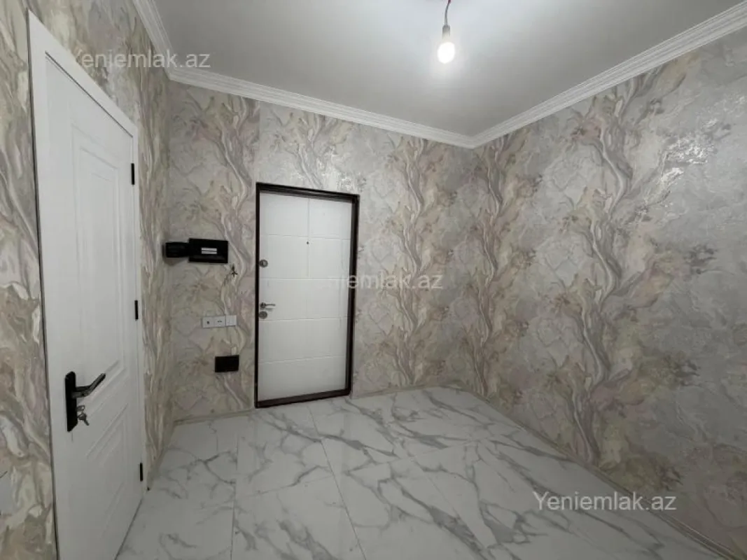 Satılır 2 otaqlı yeni tikili 72 m²