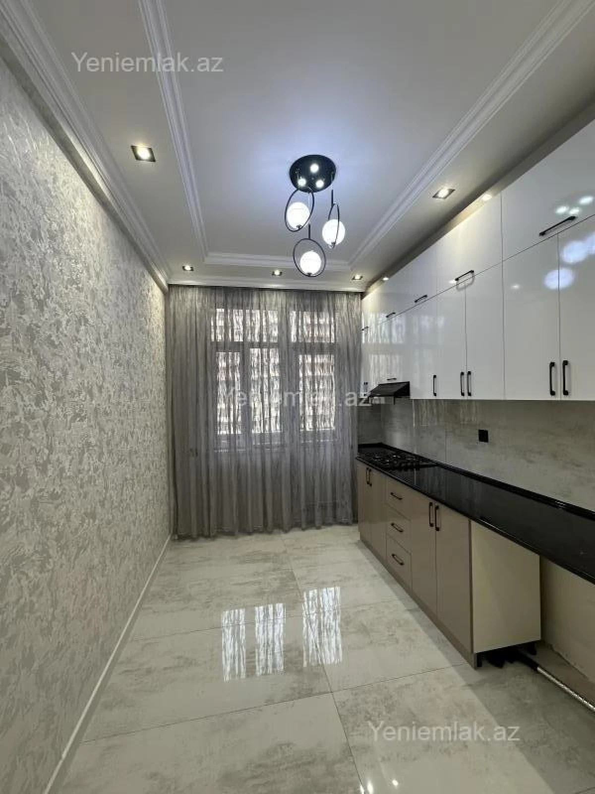 Satılır 2 otaqlı yeni tikili 65 m²