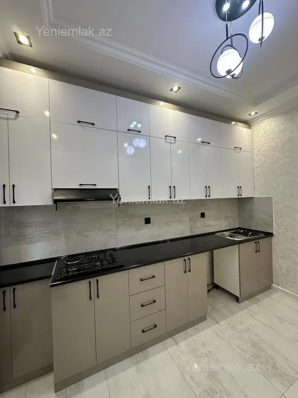 Satılır 2 otaqlı yeni tikili 65 m²