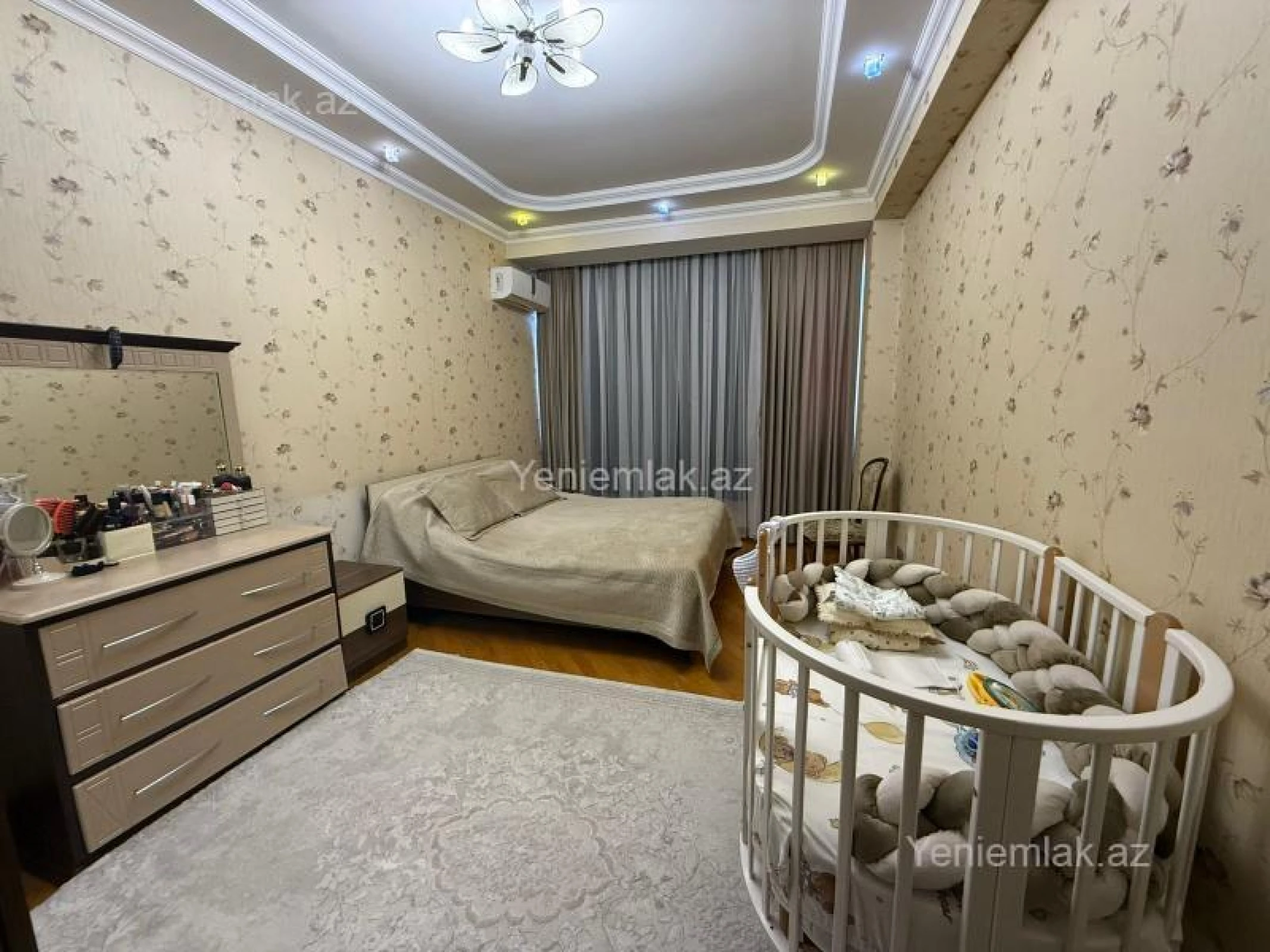 Satılır 4 otaqlı yeni tikili 138 m²