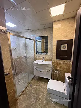 Satılır 2 otaqlı köhnə tikili 50 m²