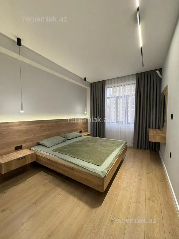 Satılır 3 otaqlı yeni tikili 105 m²