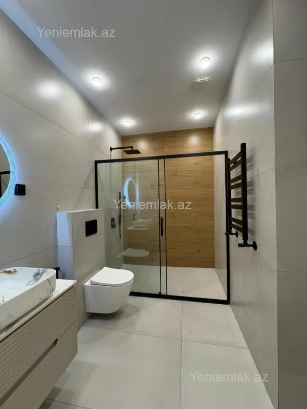 Satılır 3 otaqlı yeni tikili 105 m²