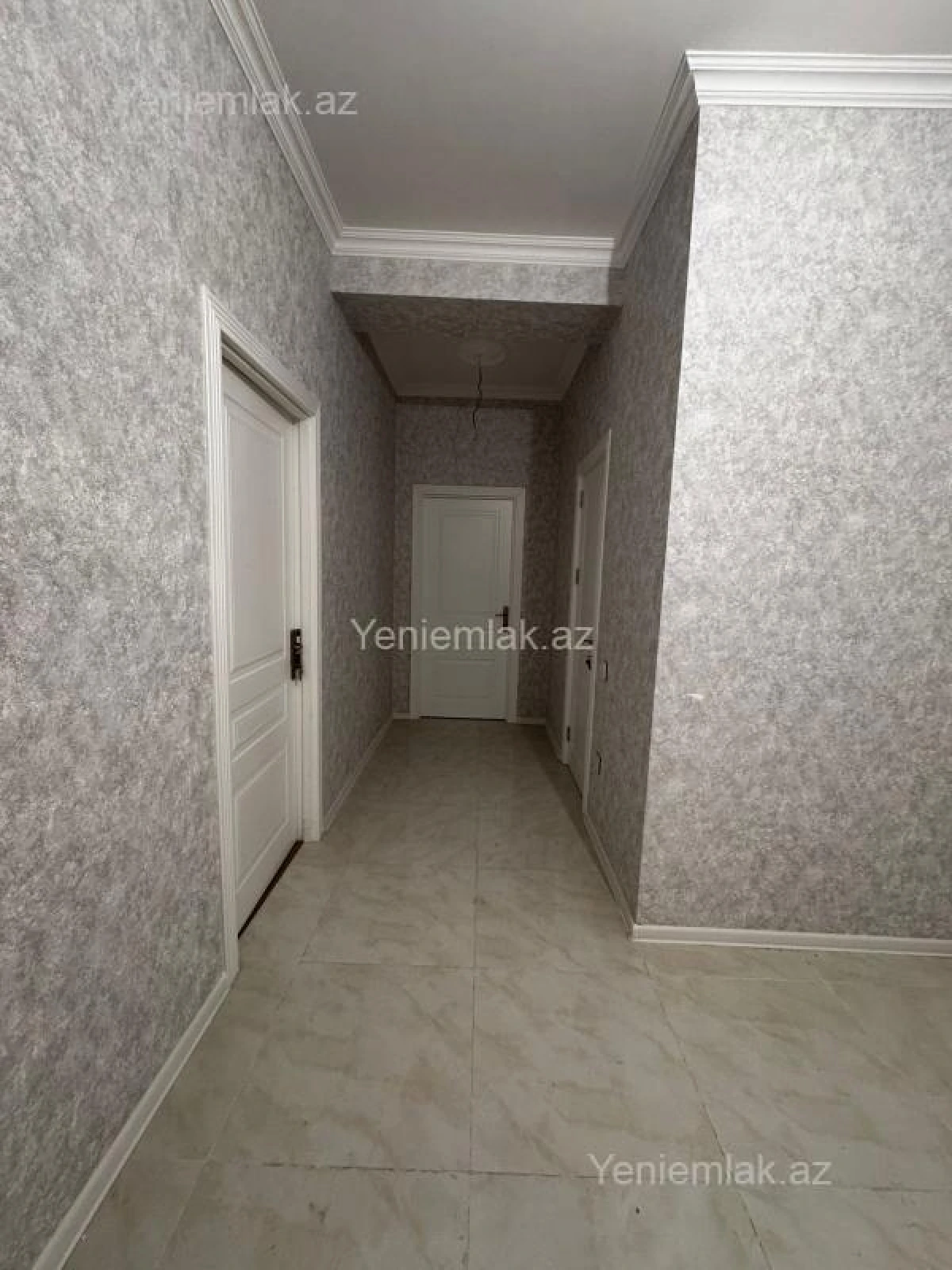 Satılır 2 otaqlı yeni tikili 67 m²