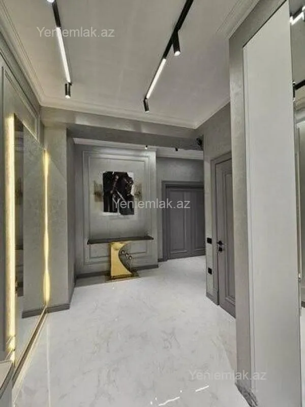 Satılır 3 otaqlı yeni tikili 117 m²