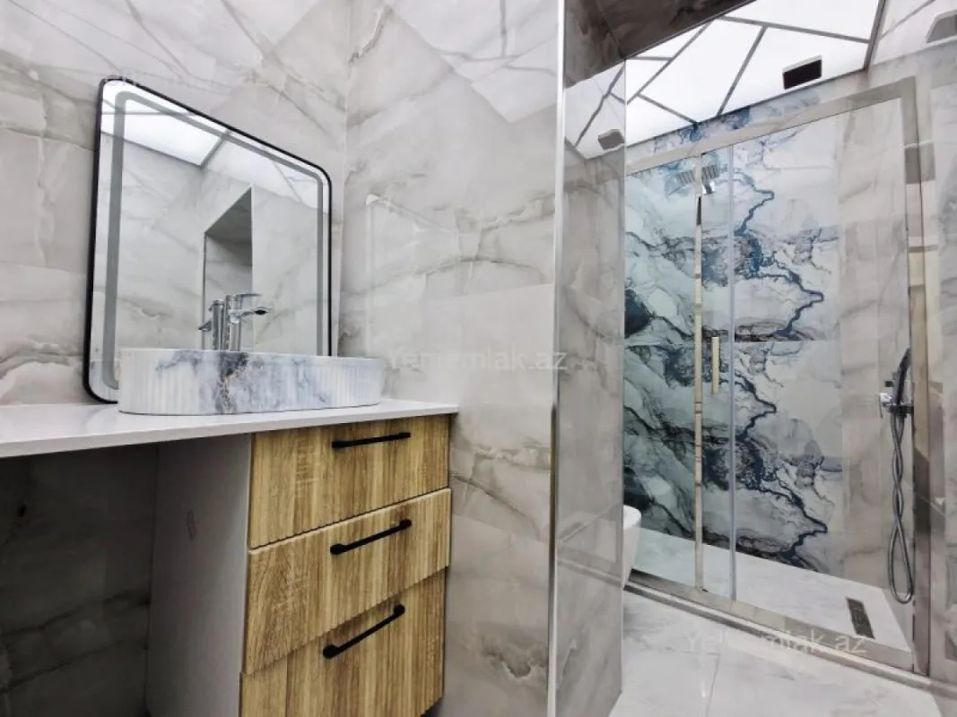 Satılır 3 otaqlı yeni tikili 87 m²