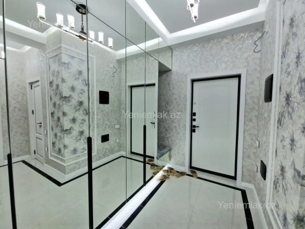 Satılır 3 otaqlı yeni tikili 87 m²