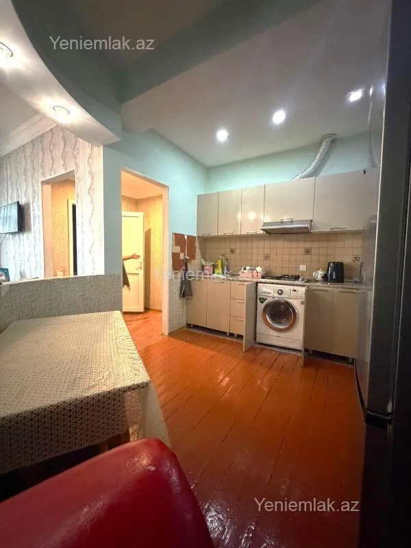 Satılır 2 otaqlı yeni tikili 75 m²