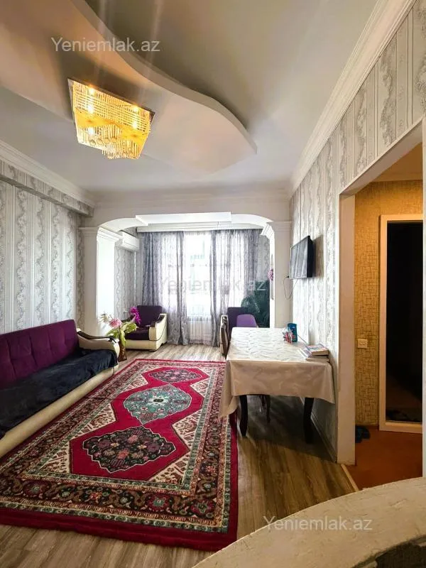 Satılır 2 otaqlı yeni tikili 75 m²