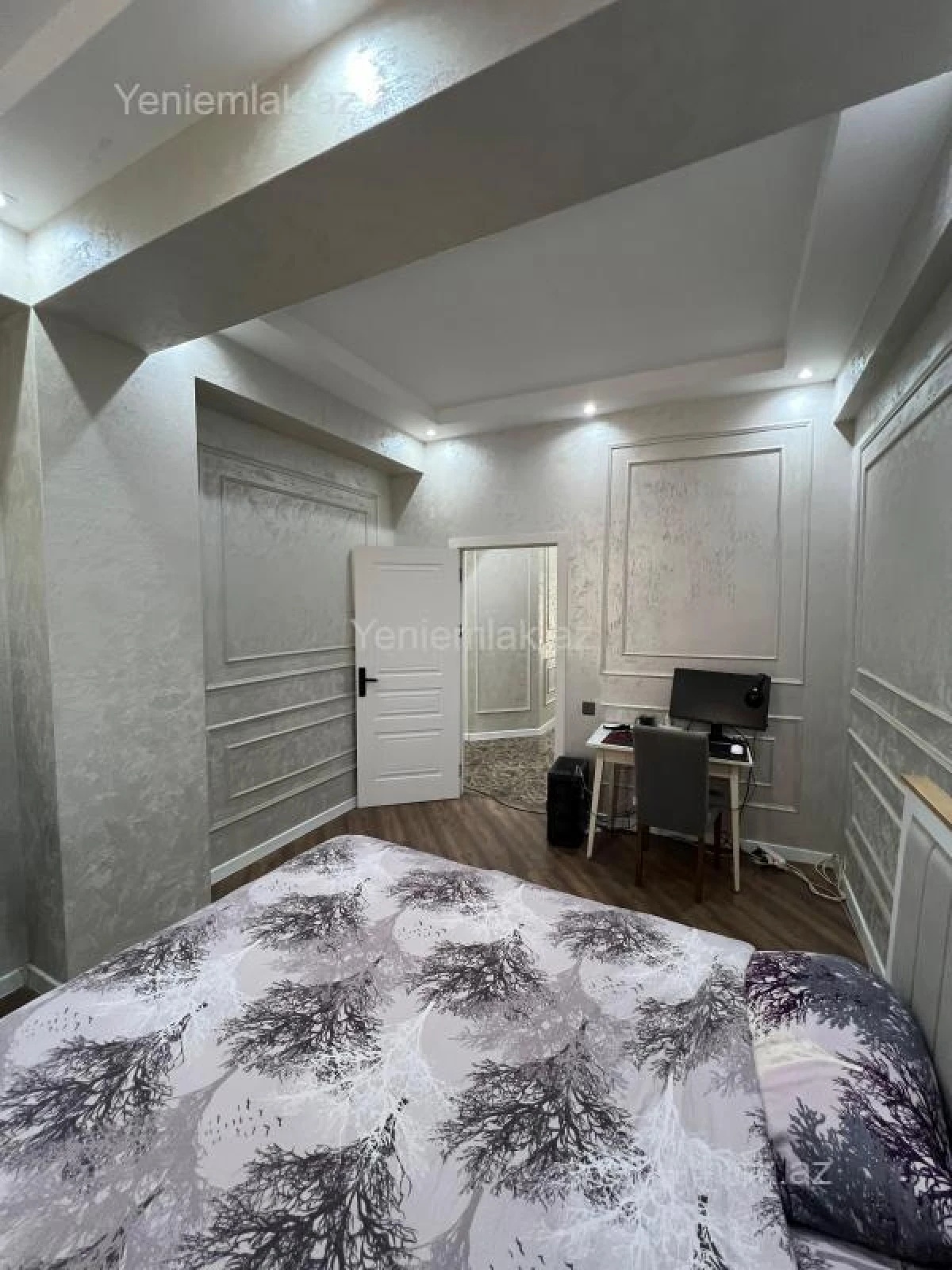 Satılır 3 otaqlı yeni tikili 75 m²