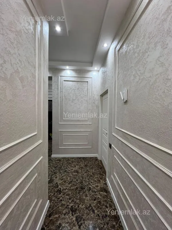 Satılır 3 otaqlı yeni tikili 75 m²