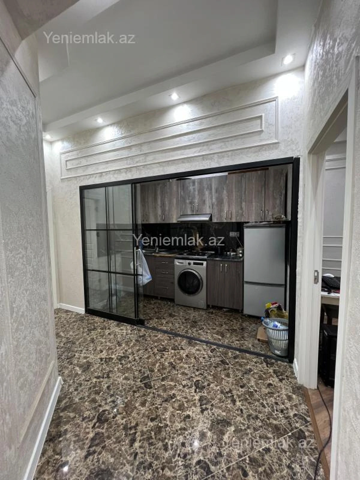 Satılır 3 otaqlı yeni tikili 75 m²