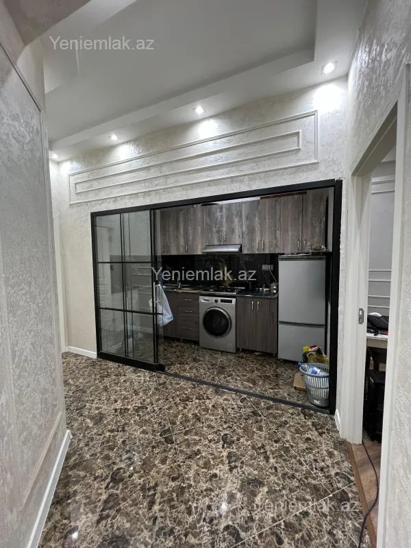 Satılır 3 otaqlı yeni tikili 75 m²