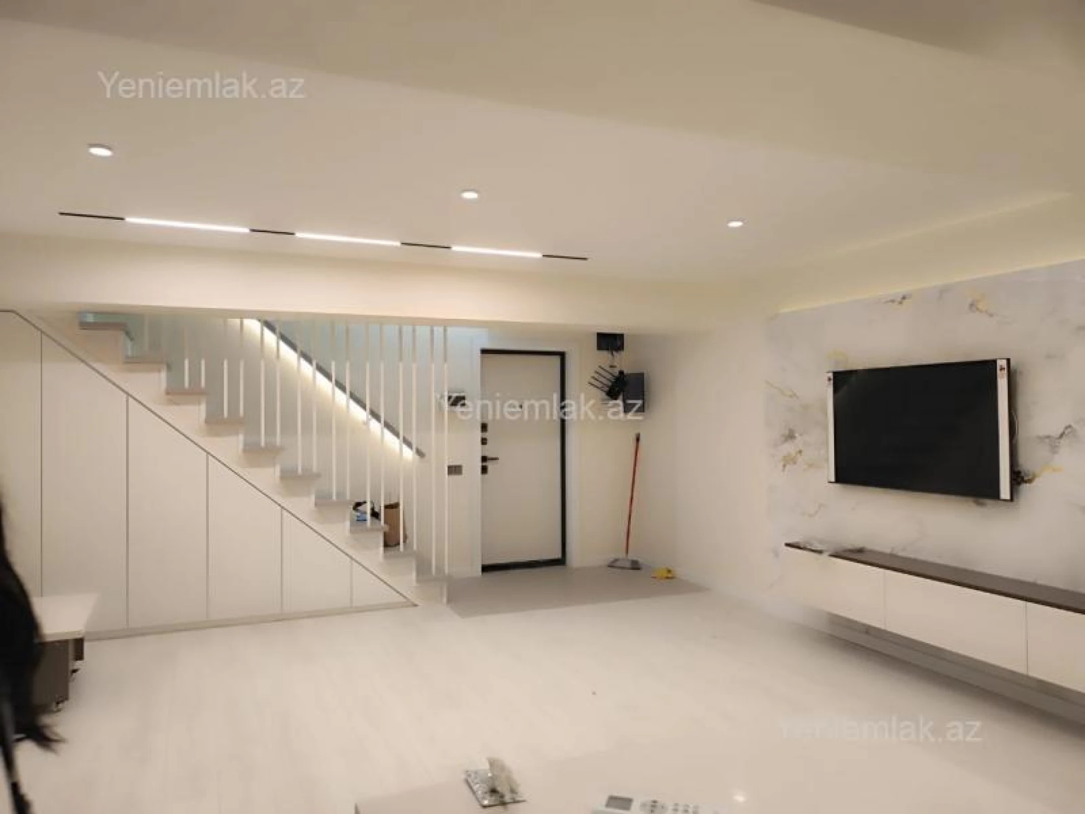 Satılır 4 otaqlı köhnə tikili 135.5 m²
