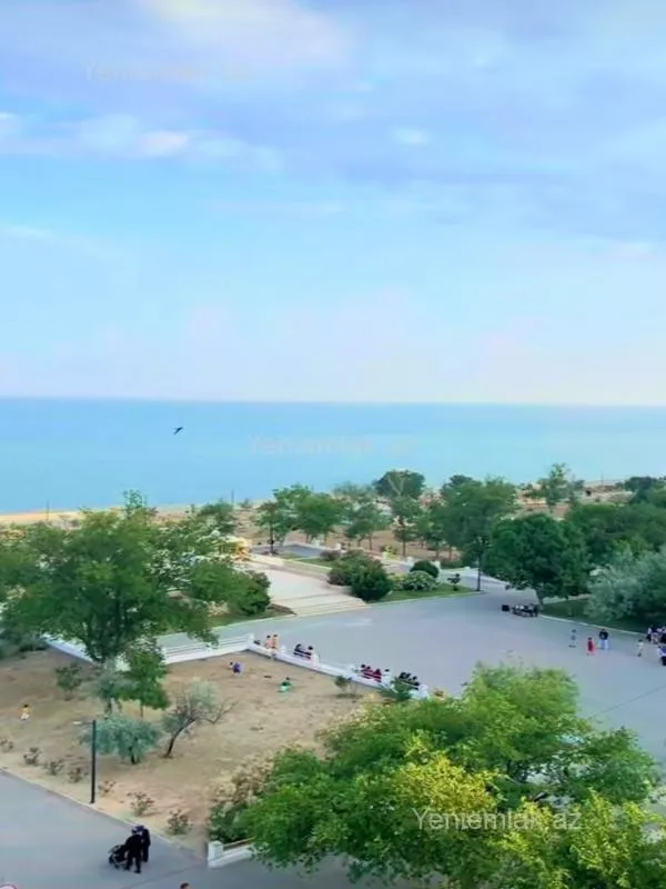 Satılır 2 otaqlı köhnə tikili 50 m²