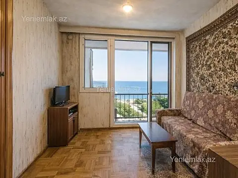 Satılır 2 otaqlı köhnə tikili 50 m²