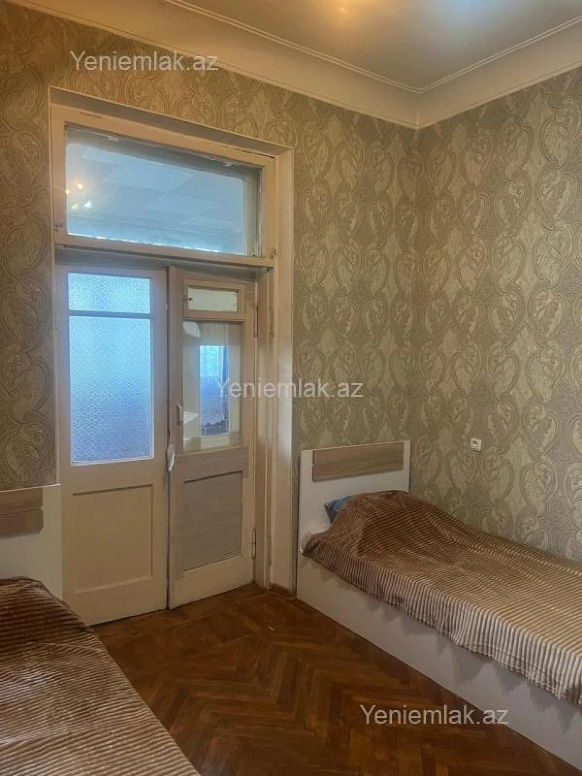 Satılır 3 otaqlı köhnə tikili 80 m²