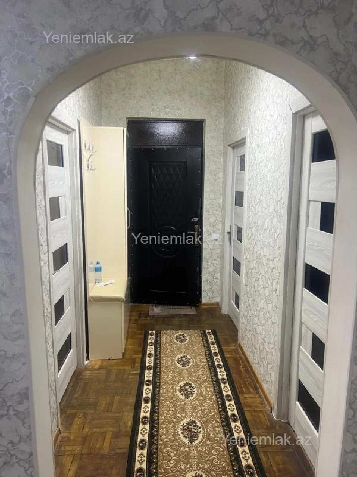 Satılır 3 otaqlı köhnə tikili 80 m²