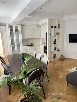 Satılır 3 otaqlı yeni tikili 110 m² — Bakı, Nizami 3 otaq 110.00 m²