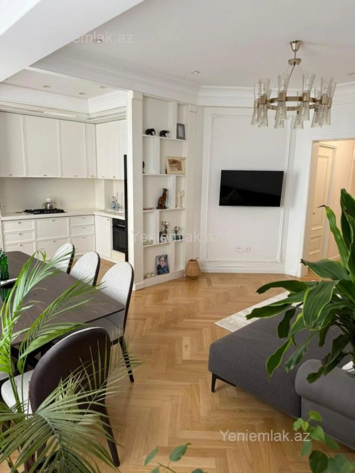 Satılır 3 otaqlı yeni tikili 110 m²