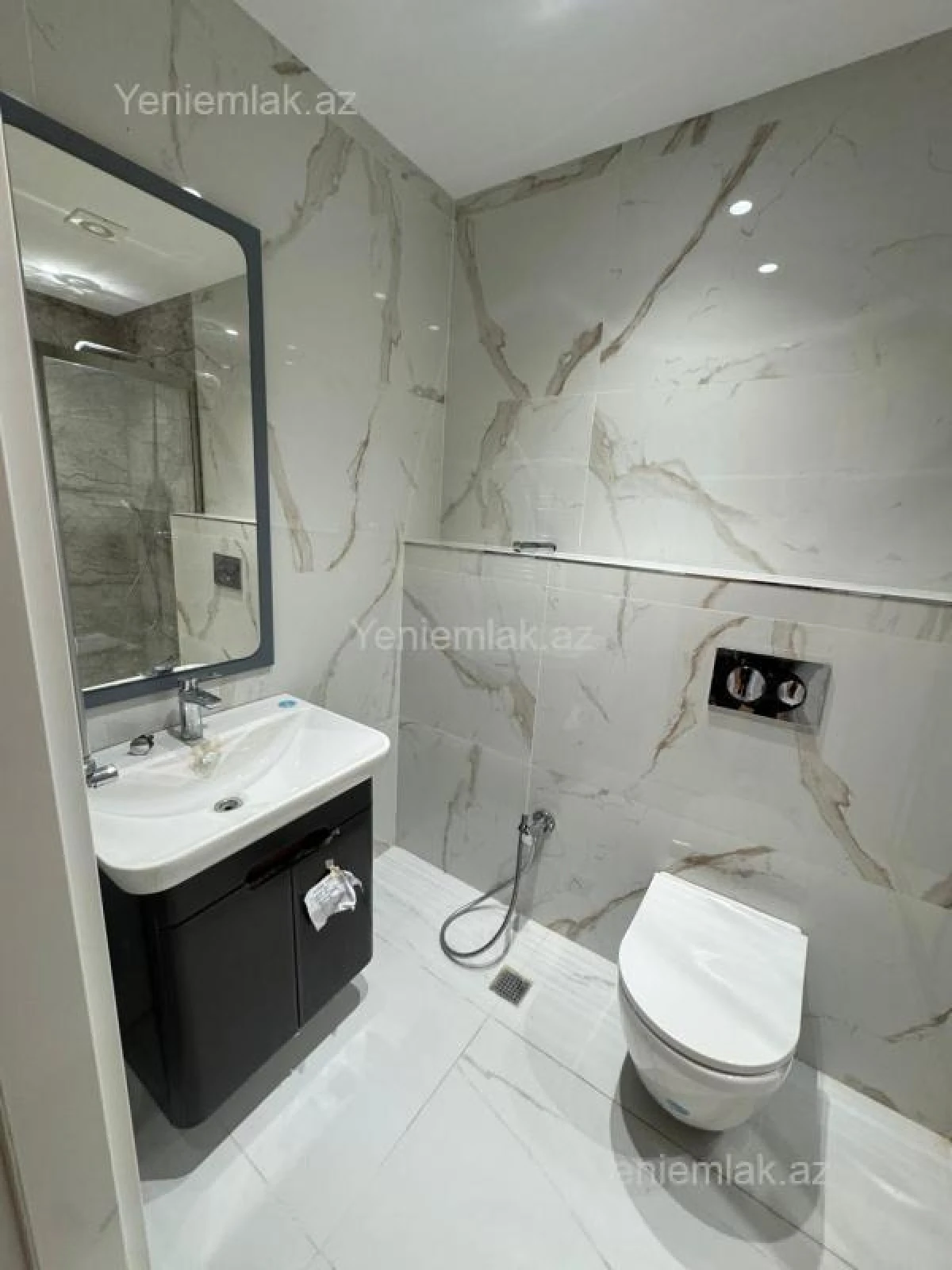 Satılır 4 otaqlı yeni tikili 123.6 m²