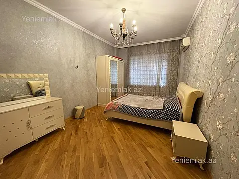 Satılır 4 otaqlı yeni tikili 225 m²