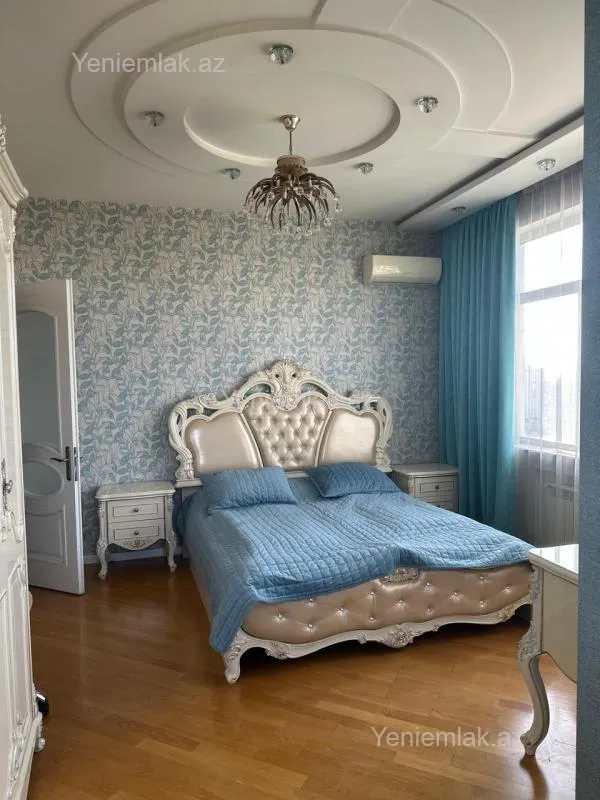 Satılır 4 otaqlı yeni tikili 145 m²