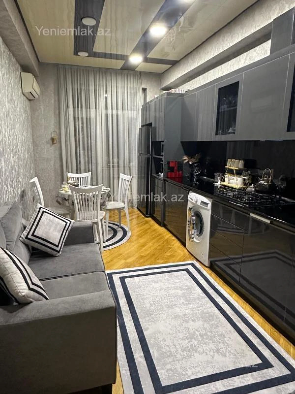 Satılır 4 otaqlı yeni tikili 145 m²