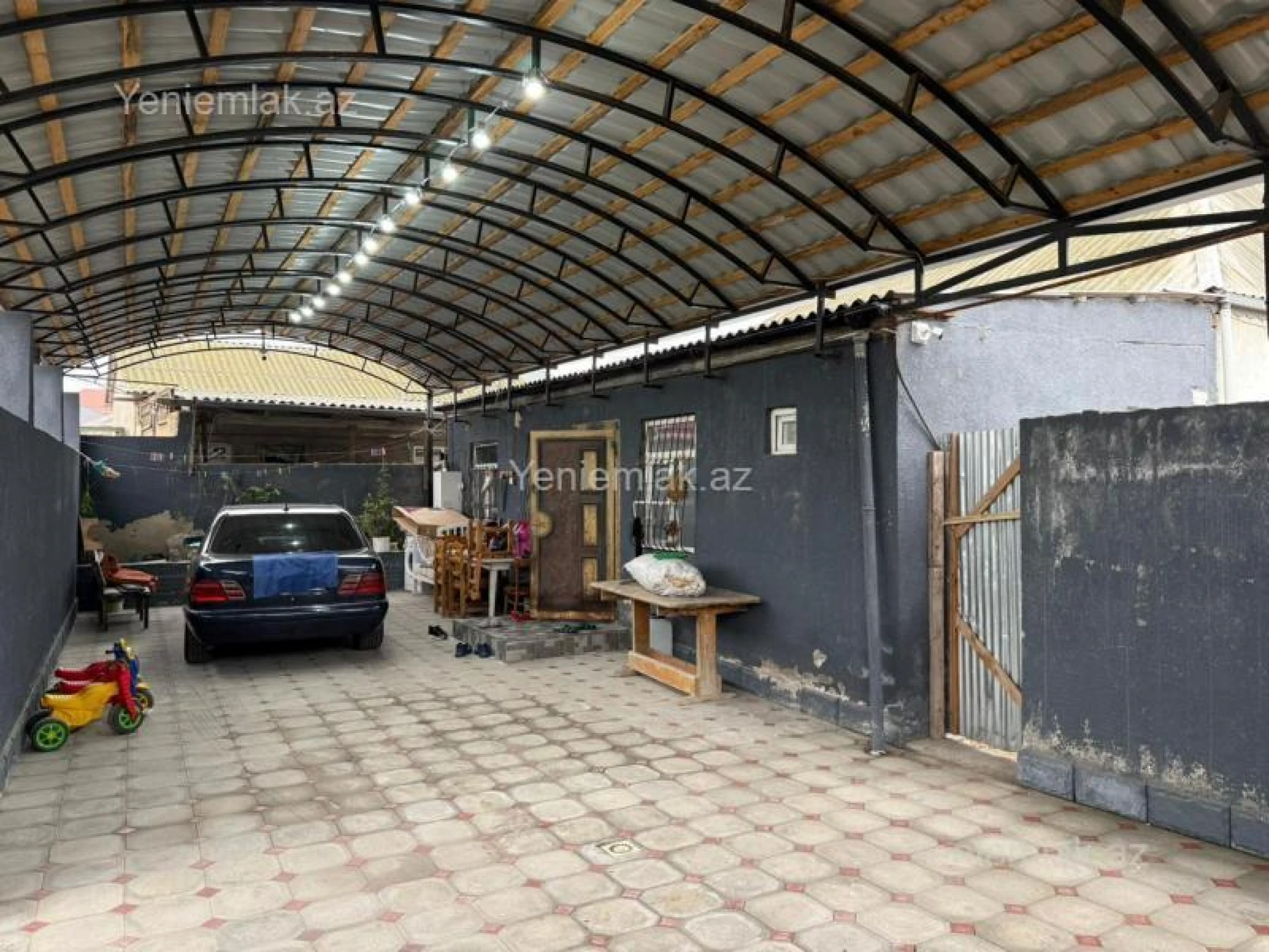 Satılır 4 otaqlı həyət evi 125 m²