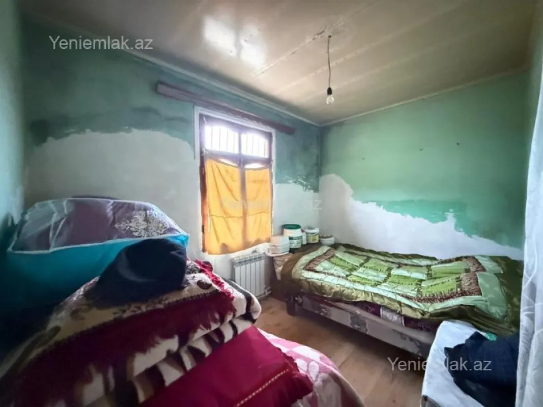 Satılır 4 otaqlı həyət evi 125 m²