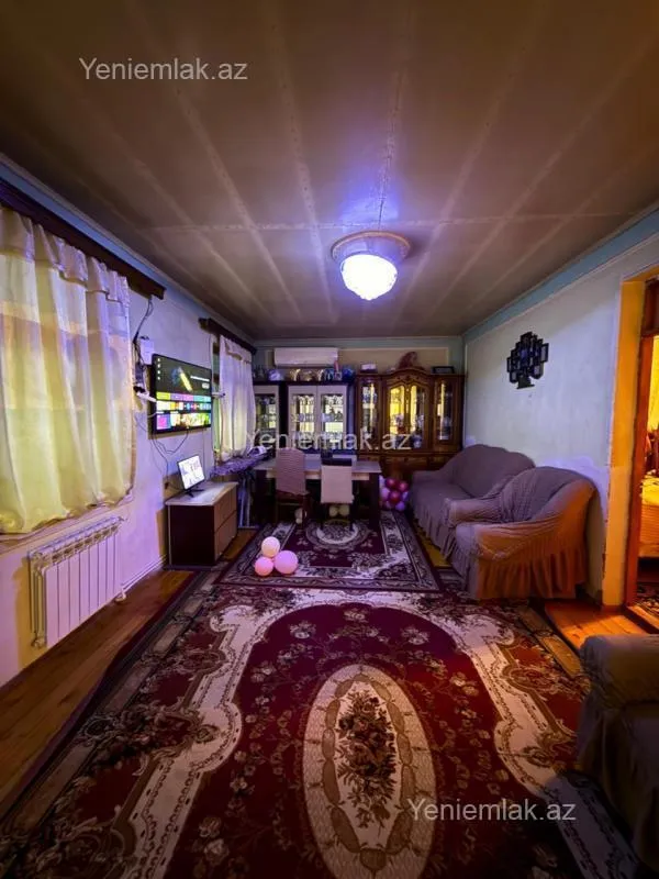 Satılır 4 otaqlı həyət evi 125 m²