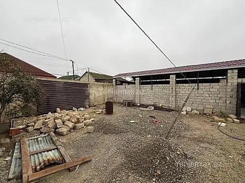 Satılır 4 otaqlı həyət evi 125 m²