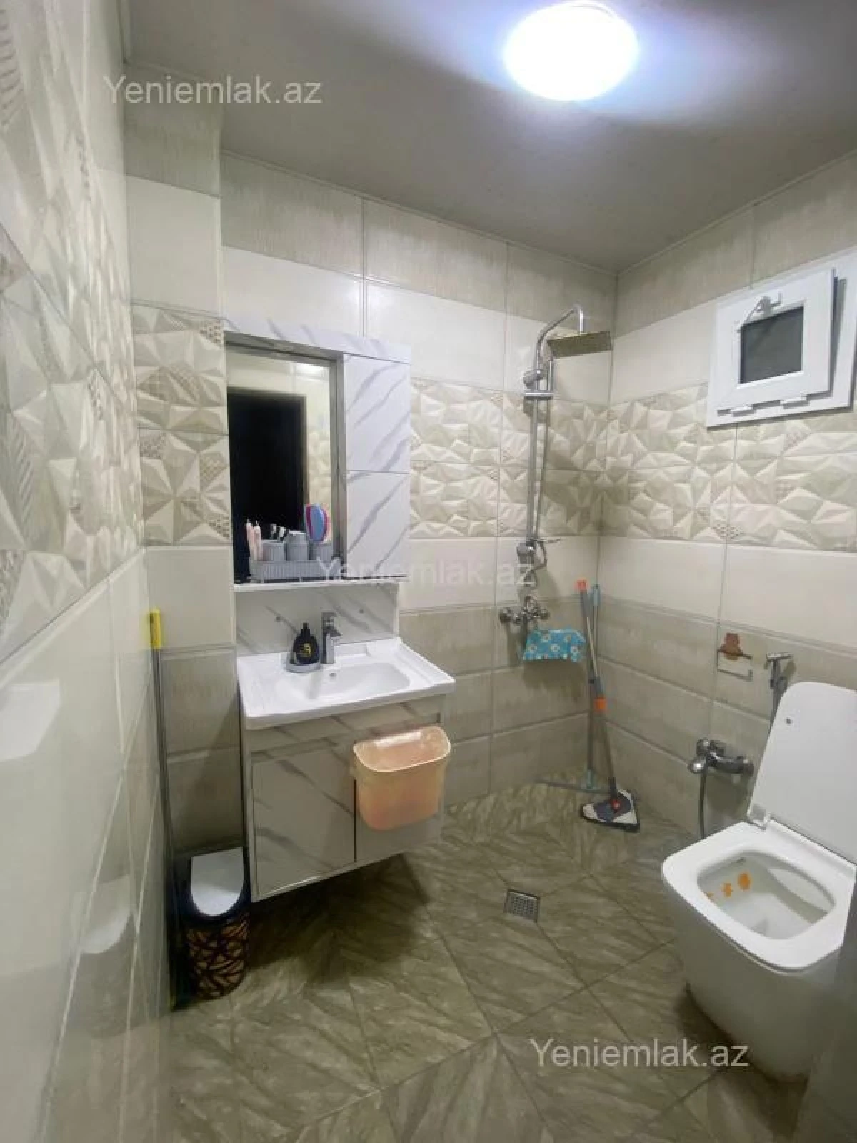 Satılır 4 otaqlı həyət evi 100 m²