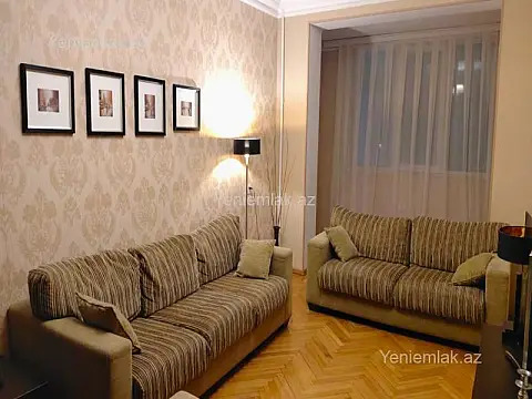 Satılır 3 otaqlı köhnə tikili 90 m² — Bakı, Binəqədi 3 otaq 90.00 m²
