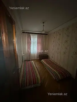 Satılır 3 otaqlı köhnə tikili 80 m²