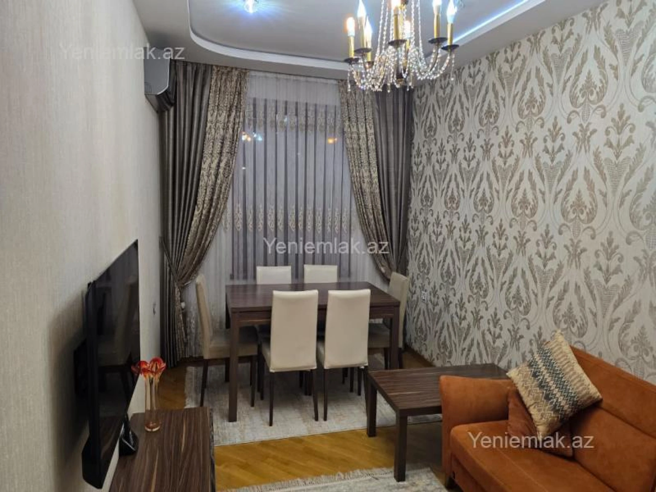 Satılır 5 otaqlı köhnə tikili 120 m²