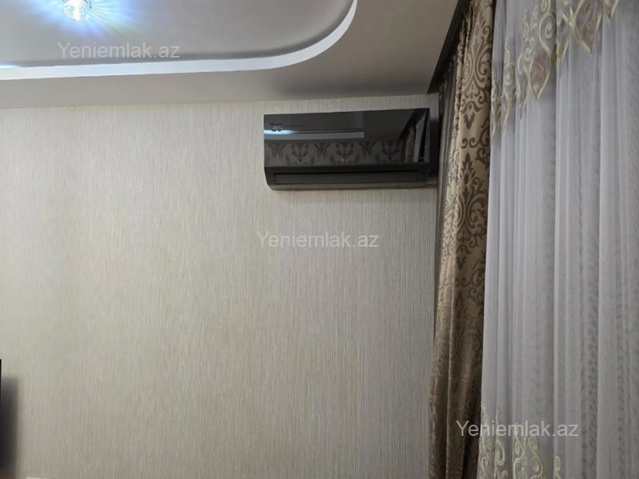 Satılır 5 otaqlı köhnə tikili 120 m²