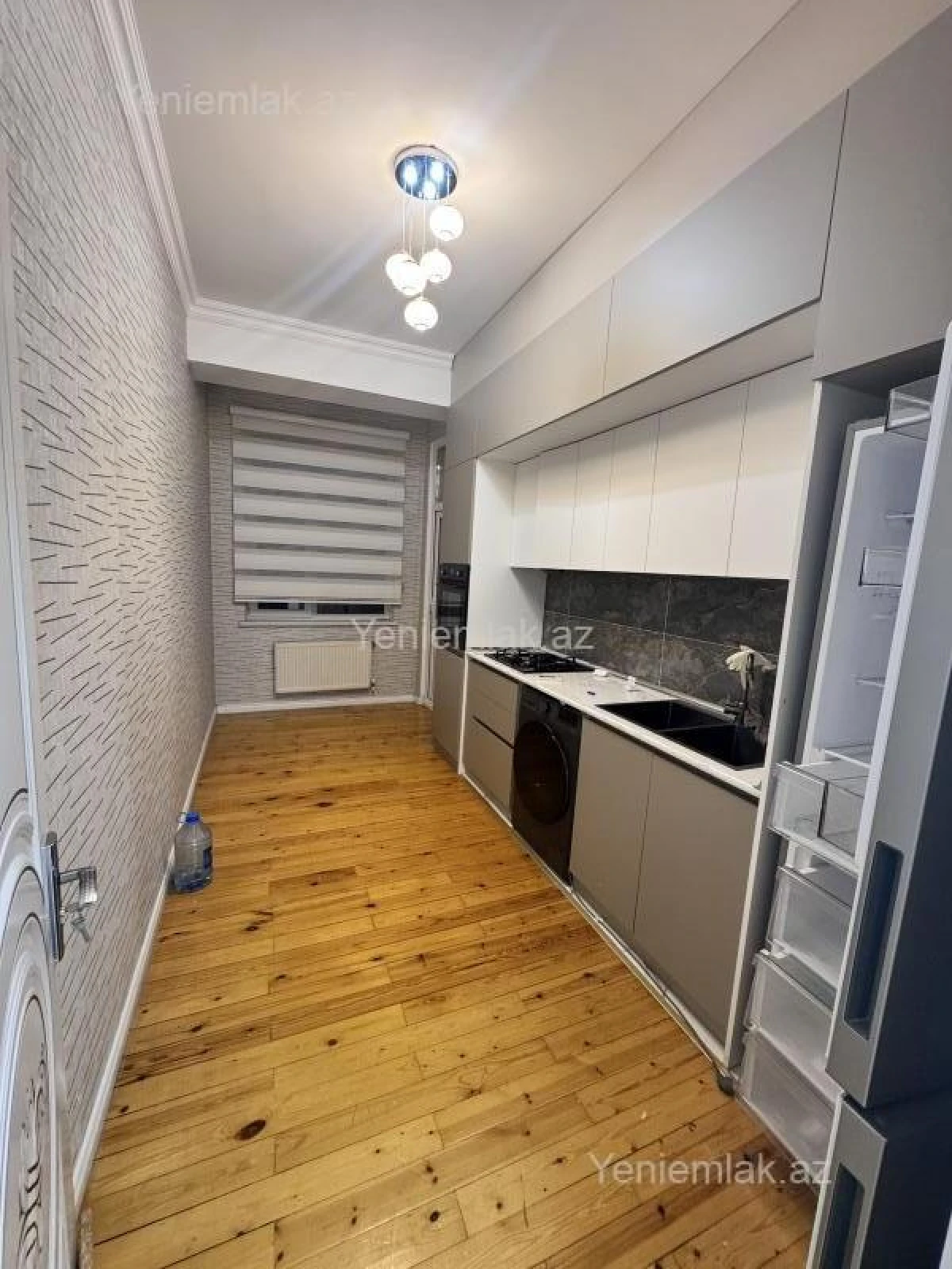 Satılır 3 otaqlı yeni tikili 110 m²