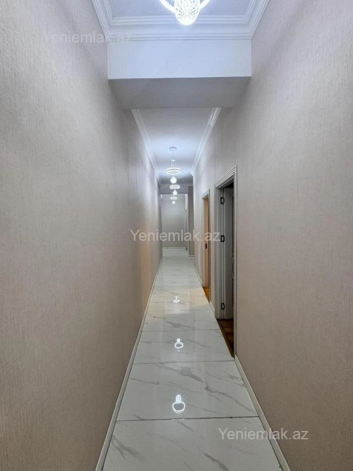 Satılır 3 otaqlı yeni tikili 110 m²