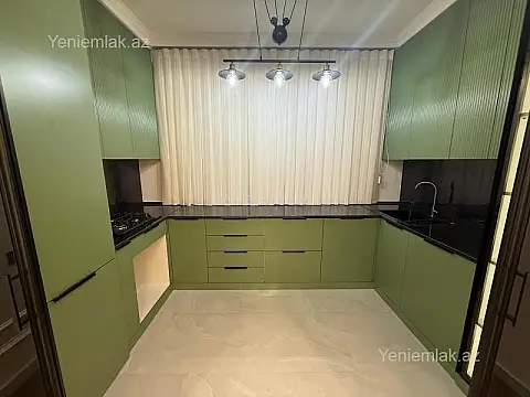 Satılır 3 otaqlı yeni tikili 85 m²