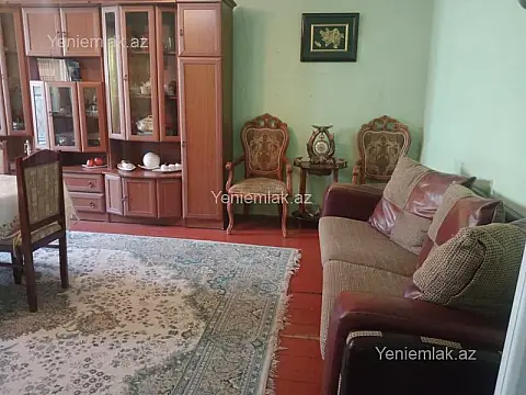 Satılır 3 otaqlı həyət evi 100 m²