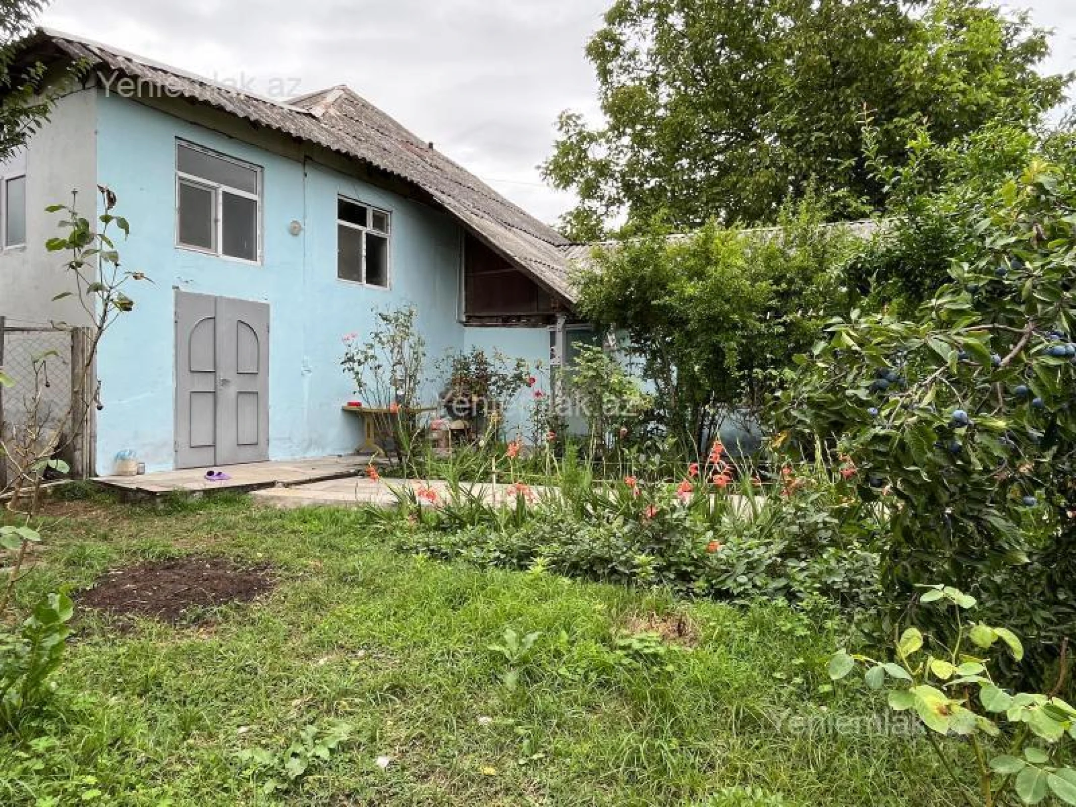 Satılır 3 otaqlı həyət evi 100 m²