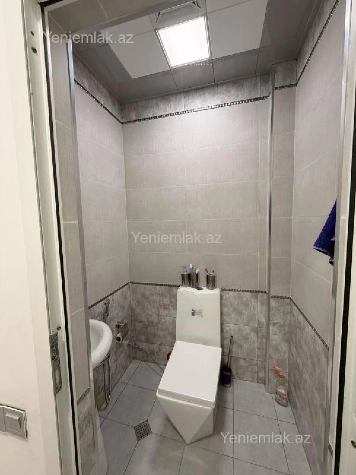 Satılır 2 otaqlı yeni tikili 78 m²