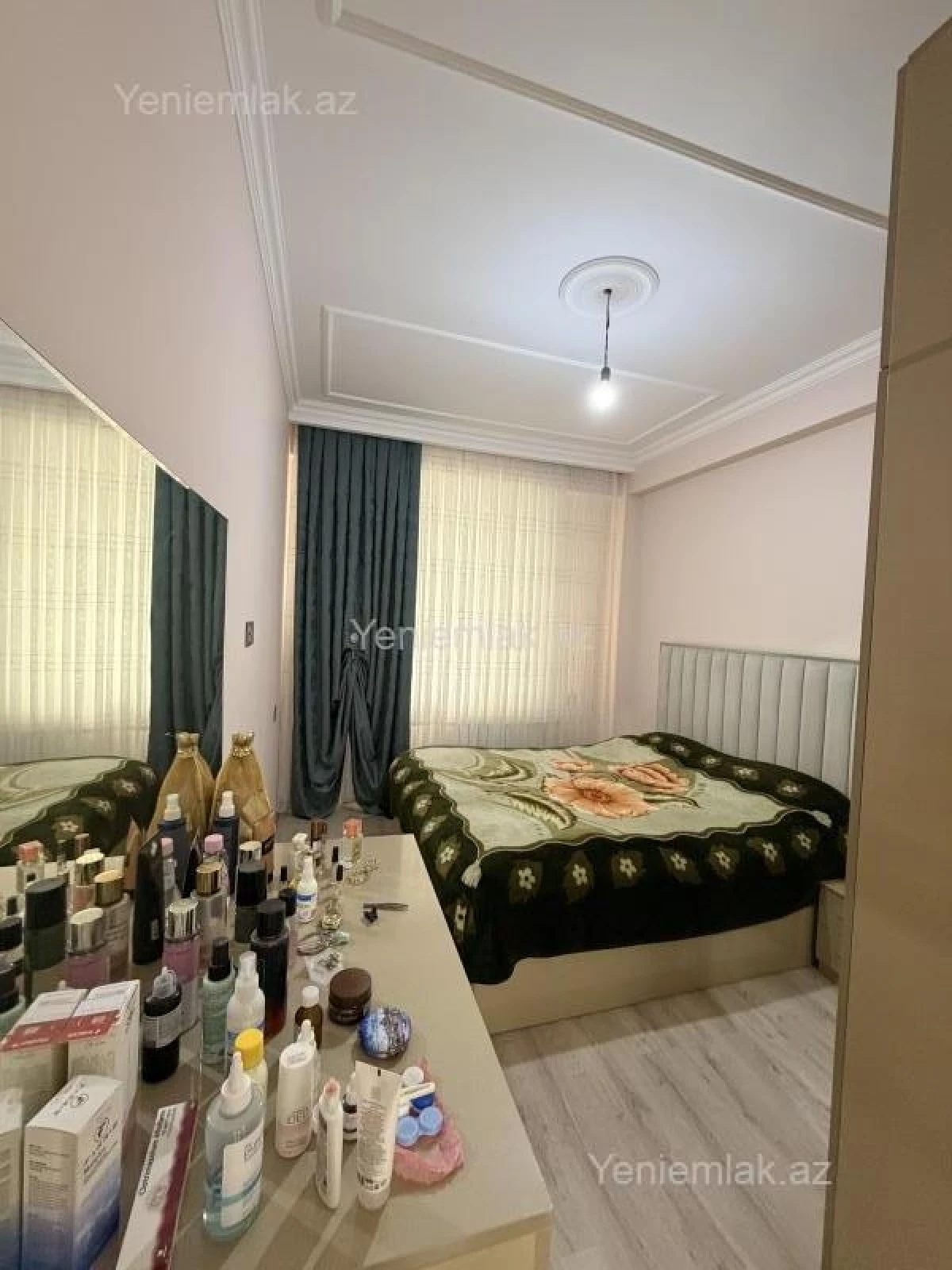 Satılır 2 otaqlı yeni tikili 78 m²