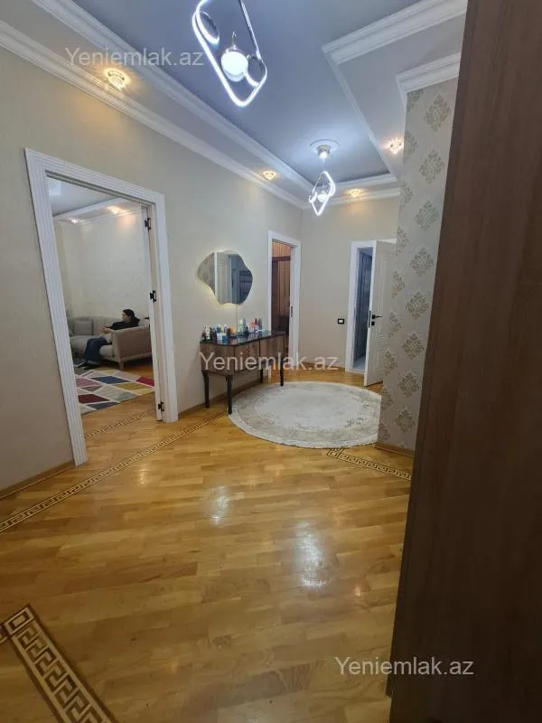 Satılır 3 otaqlı yeni tikili 92 m²