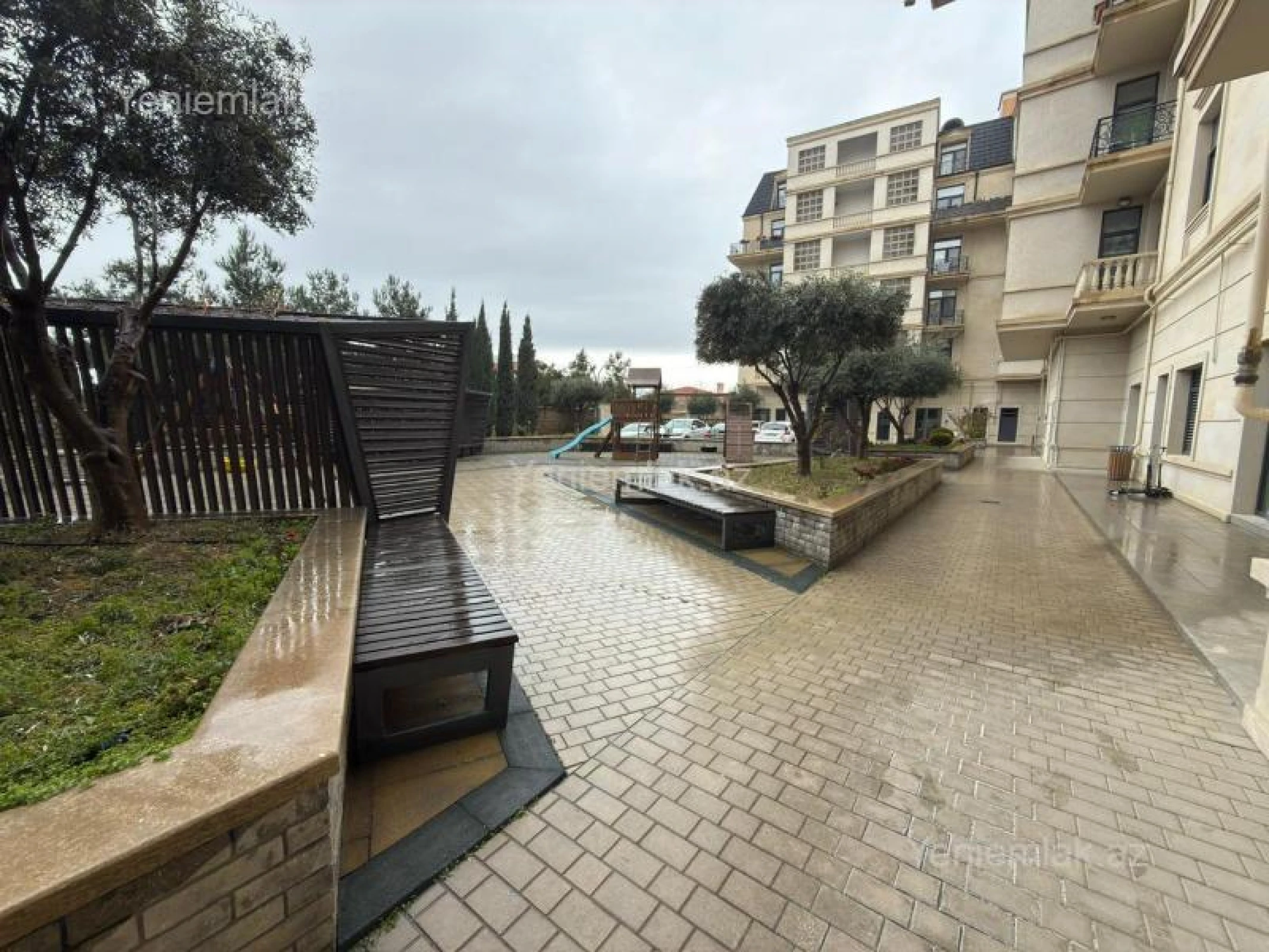 Satılır 4 otaqlı yeni tikili 157 m²