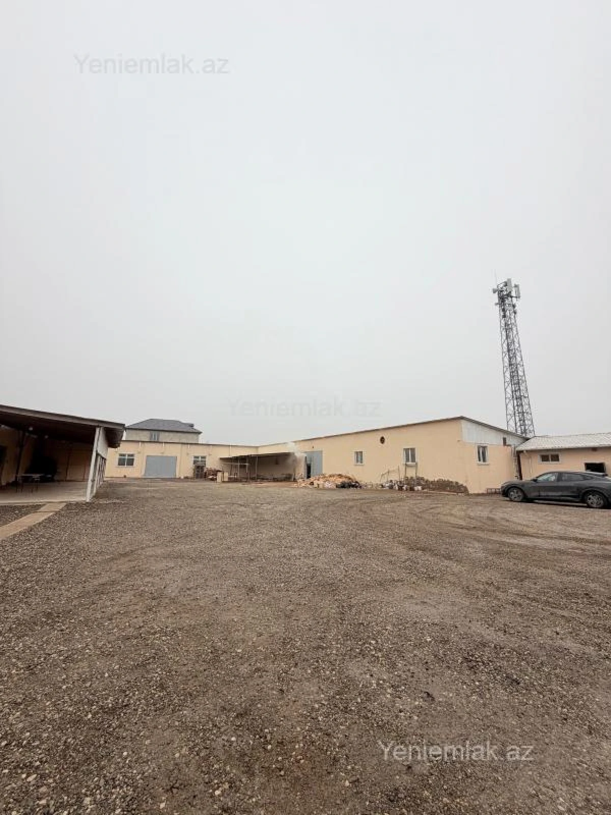 Satılır 7 otaqlı obyekt 2500 m²