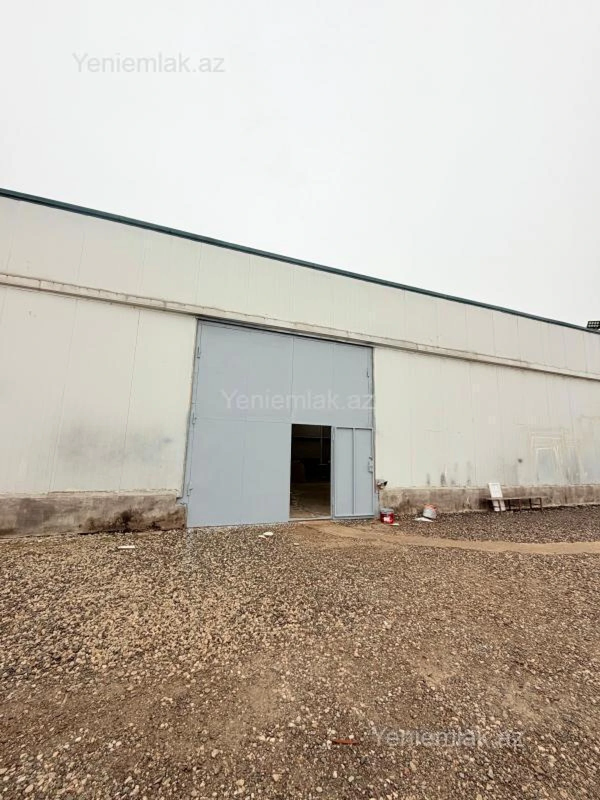 Satılır 7 otaqlı obyekt 2500 m²