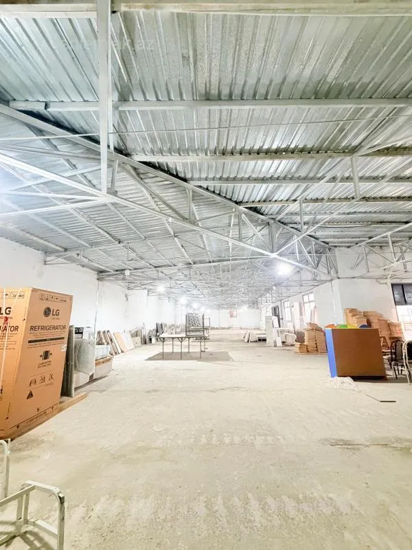 Satılır 7 otaqlı obyekt 2500 m²