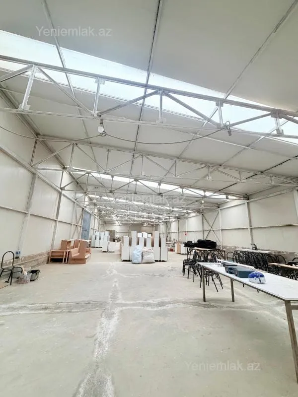 Satılır 7 otaqlı obyekt 2500 m²